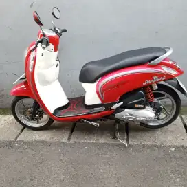 Honda Scoopy FI LED 2016 nama sendiri