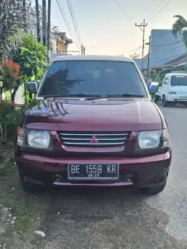 Kuda Grandia Diesel 2000