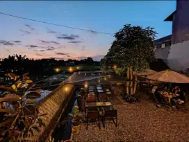 Disewakan ruang usaha eks coffee shop lokasi dekat bugisan