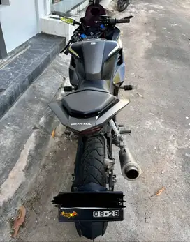 Honda CBR150 2023 KM 6km