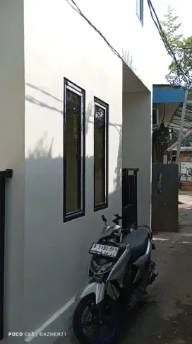 Disewakan Rumah 2 Lantai Baru daerah Meruya Utara
