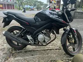 Yamaha New V-ixion Advance 2015