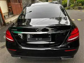 Mercedes Benz E300 2016 panoramic