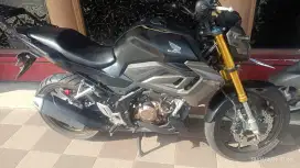NEW CB150R StreetFire 2023