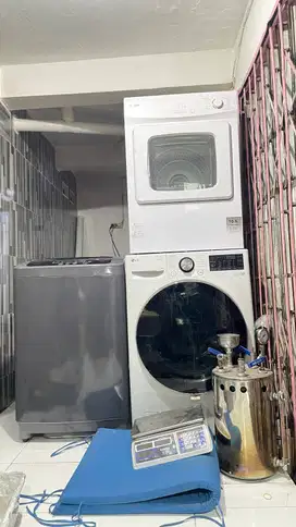 Mesin cuci  13,5 kg merk LG baru dipakai 2 bulan