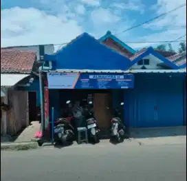 Loker penjaga counter