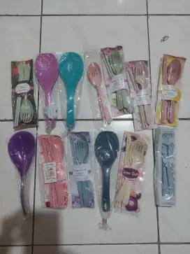 PERALATAN MAKAN