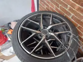 Velq racing AMG R19