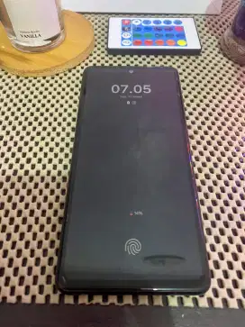 Samsung A72 8/256