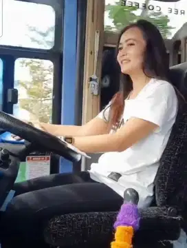 Dibutuhkan segera asisten pribadi CEWEK yg sekaligus jadi driver