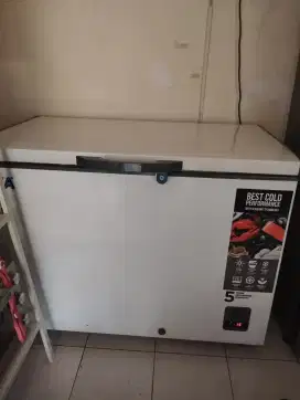 Chest Freezer Gea AB 336 R