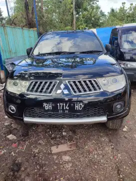 Pajero exceed 4x4 rawatan