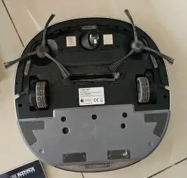 DEEBOT VACUM SLIM 11