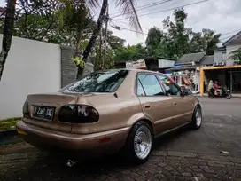Toyota Corolla 2000 Bensin