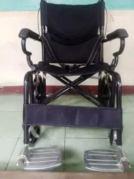 kursi roda pasien