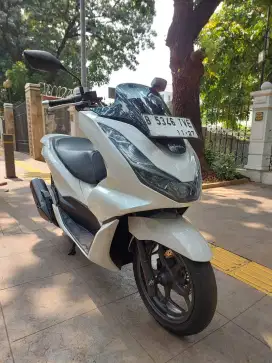 CASH KREDIT DP MINIM 2.500 HONDA PCX 160 CBS ISS THN 2021 PAJAK IDUP