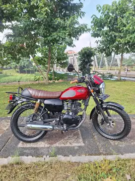 KAWASAKI W 175 CAFE TAHUN 2019