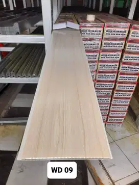 Plavon PVC Lamiwood