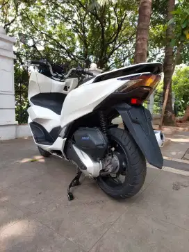CASH KREDIT DP MINIM 2.500 HONDA PCX 160 CBS ISS THN 2021 PAJAK IDUP