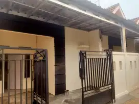 Rumah Lokasi Bagus akses mobil di Sawangan Depok