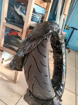 Maxis 130/100r17