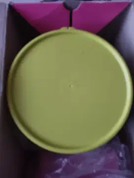 Mangkuk Tupperware