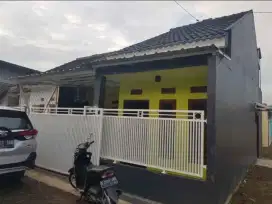 DI JUAL RUMAH SIAP HUNI LOKASI STRATEGIS