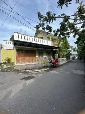 Rumah 3 lantai dekat Tugu Jogja, cocok untuk hunian,kost, quest house