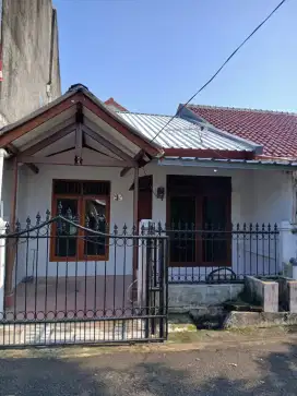 Di kontrakan rumah asri tengah kota bogor