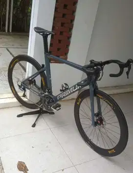 Roadbike Primum Pro SE 2022 Ultegra CS R8000 harga nett
