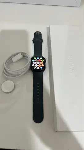 Apple Watch Series 9 2023 41mm Alumunium Case w Sport Band - Midnight
