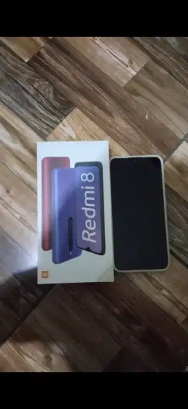 Redmi 8 ram 4/64