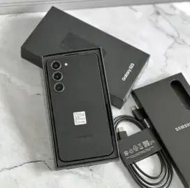 Samsung S23 8/256gb Sein