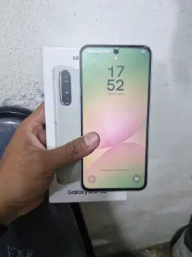 Samsung A56 12/256 5G blm sebulan kya baru gres bnegt bs TT