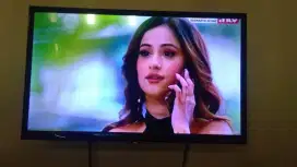 Tv LED panasonik 25 inch