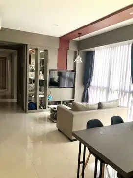 Dijual Rainbow Springs Condovilla Furnished Lake View Gading Serpong