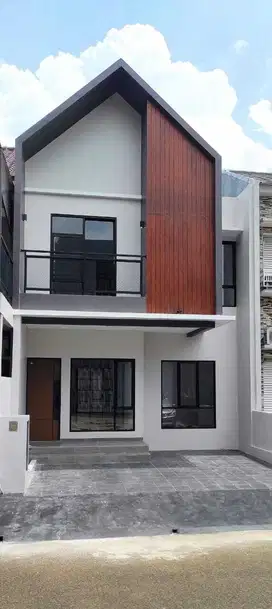 For Sale BRAND NEW MAHAGONI PARK - SCANDINAVIAN STYLE