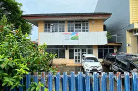 Disewakan Eks Bangunan Kantor Lama di Pinggir Jalan Protokol