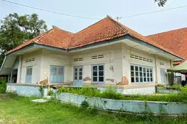Disewakan Bangunan Bernuansa Kolonial