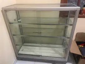 Etalase + Tatakan Roda