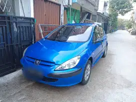 Peugeot 307 Biru Metalik