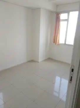 Di sewa apertemen Green Leka Sunter 2 bedroom unfurnish