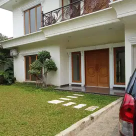 Rumah Mewah Mewah di Pejaten Barat Jakarta Selatan