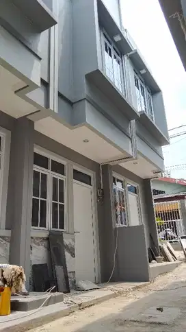 RUMAH CANTIK TER MURAH 4 menit stasiun kereta rajawali