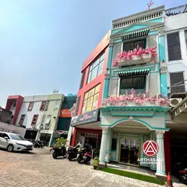 Ruko 3 Lantai Di Bintaro, Tempat Tinggal Dan Usaha Yang Nyaman