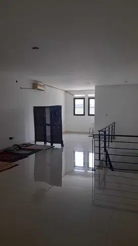 Ruko Murah Jual BU strategis di Batununggal Bandung