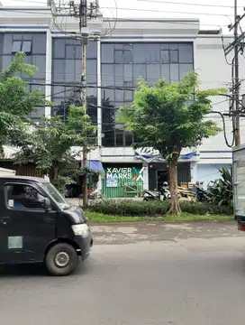 Dijual Ruko Semut Megah Raya di Jalan Waspada Surabaya