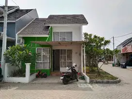 Rumah cantik siap huni didalam cluster
