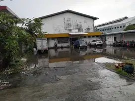 JUAL CEPAT GUDANG KEDUNG COWEK BAGUS LUAS 1800 SHM RANGKA BAJA
