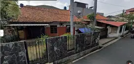 rumah lama area cipulir jakarta selatan yang strategis